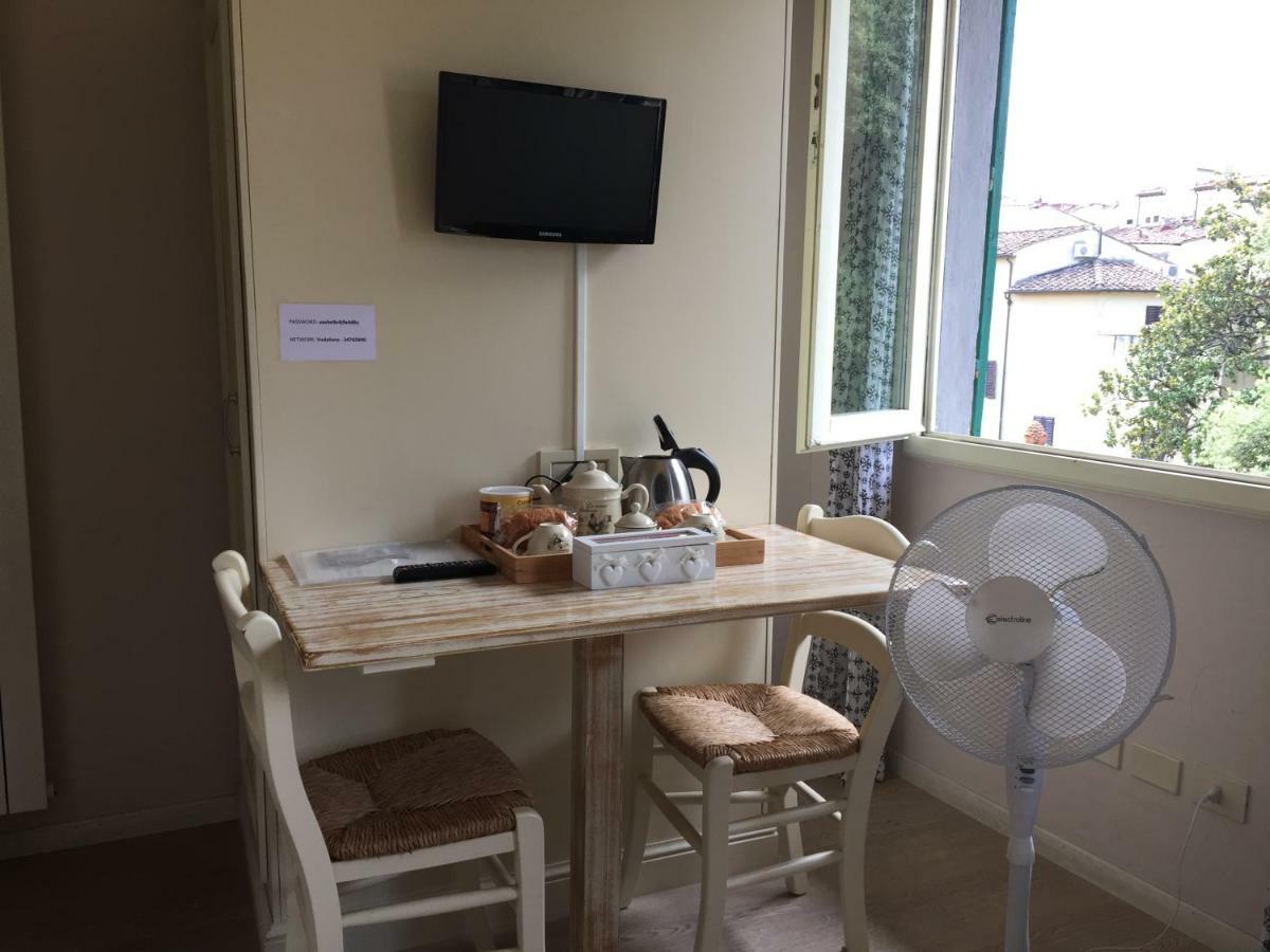 Studio In The Heart Of Florence Hotel Exterior photo